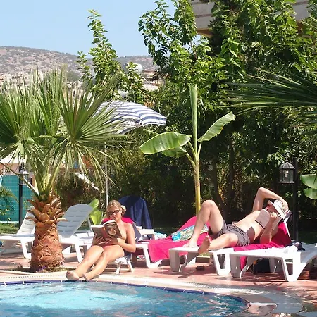 Olivia 3* Kusadasi